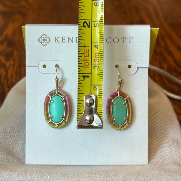 Kendra Scott Threaded Lee Drop Earrings Gold/Mint Magnesite - Picture 5 of 6